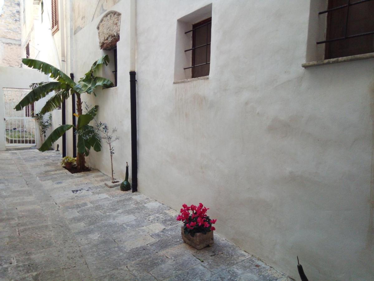 B&B Garibaldi Alcamo Ngoại thất bức ảnh