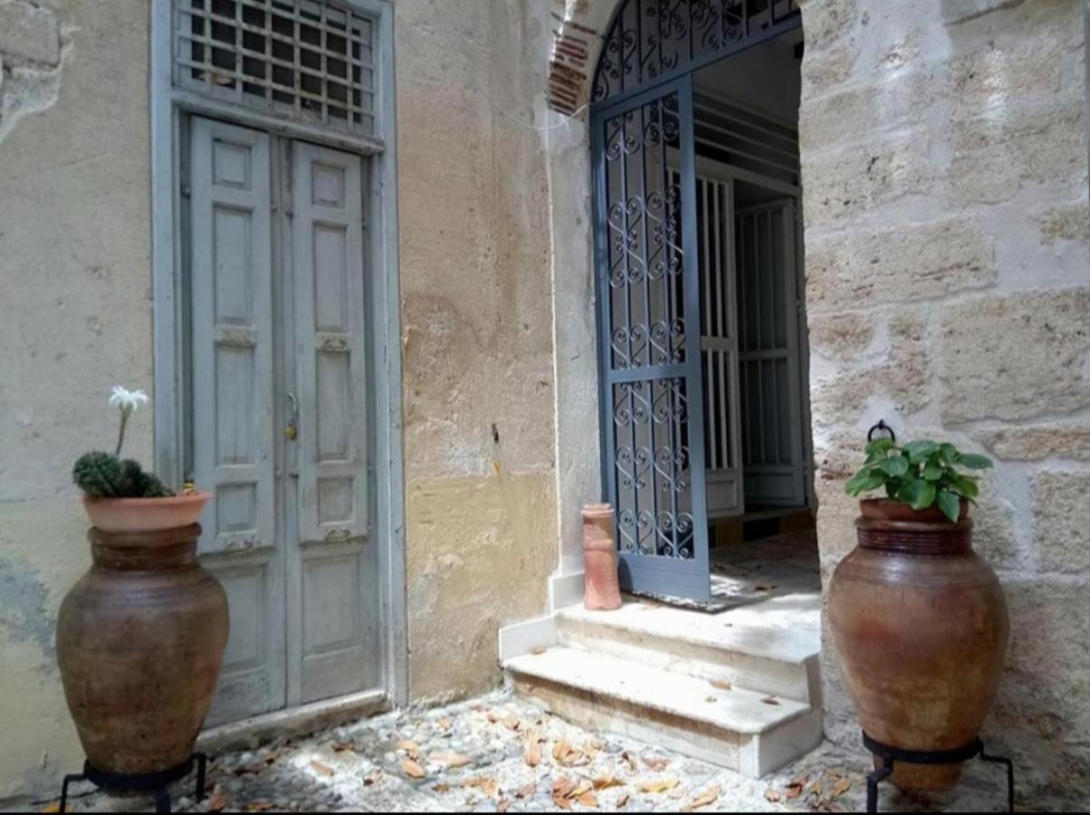 B&B Garibaldi Alcamo Ngoại thất bức ảnh