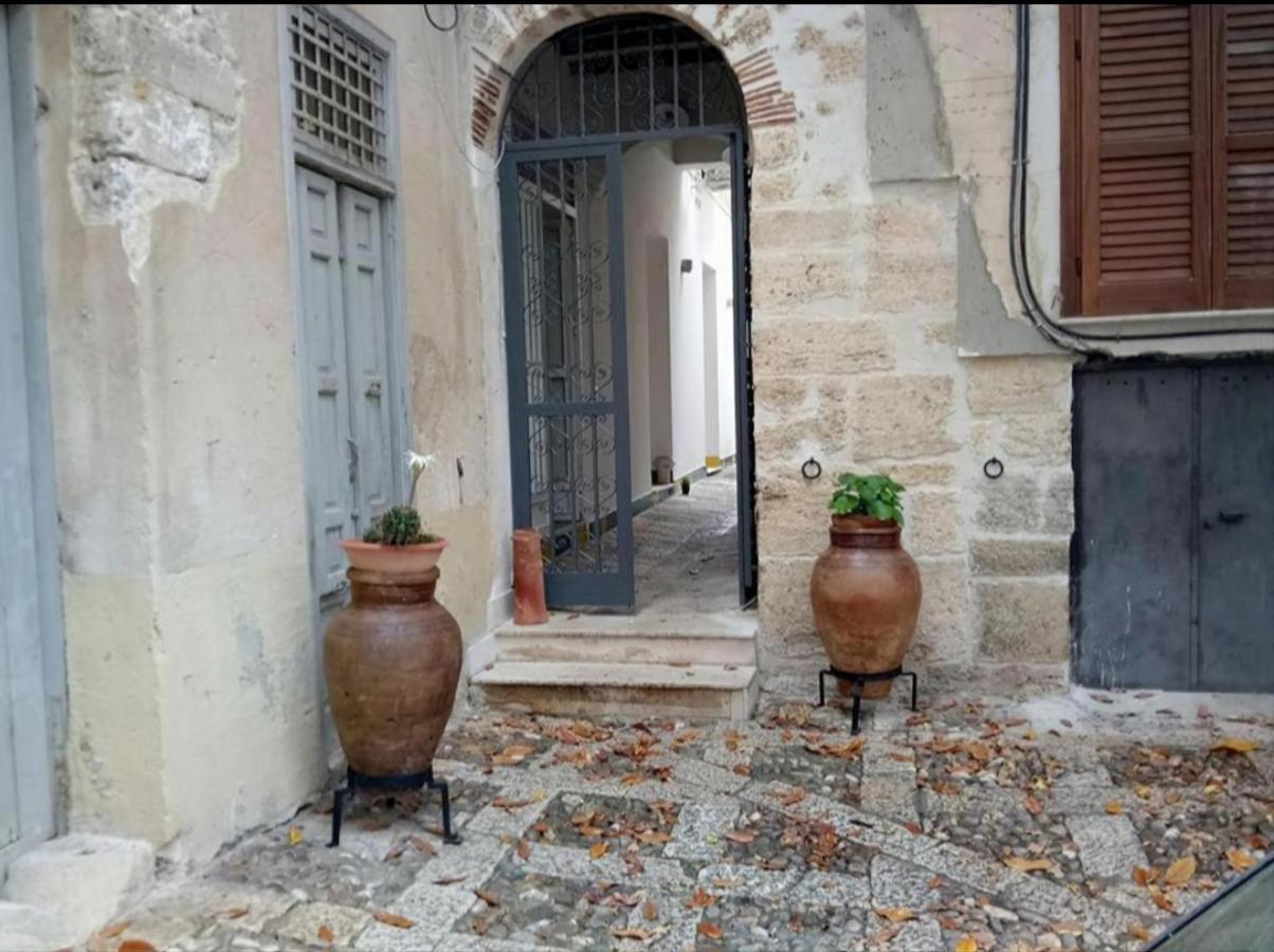 B&B Garibaldi Alcamo Ngoại thất bức ảnh
