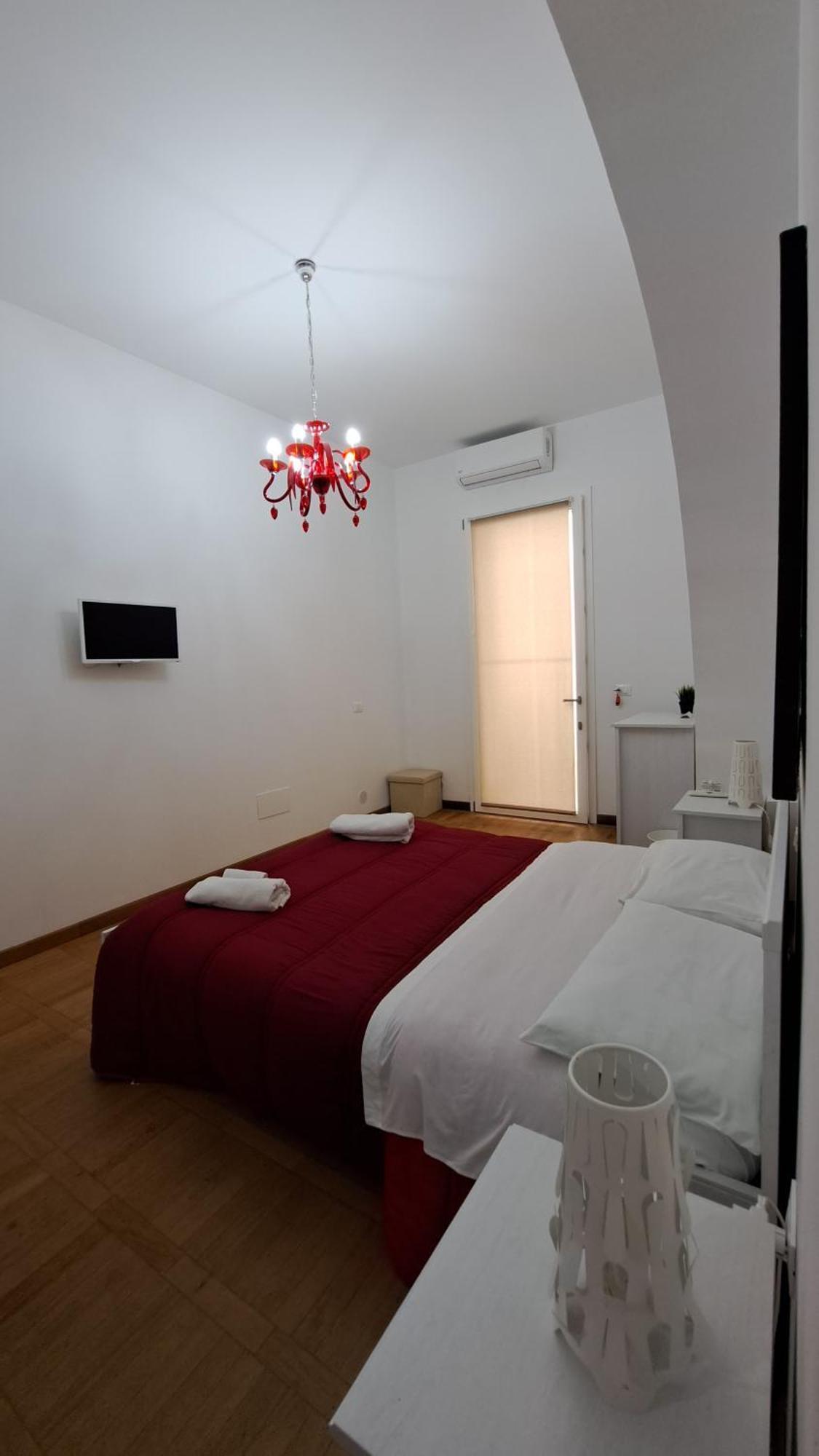 B&B Garibaldi Alcamo Ngoại thất bức ảnh